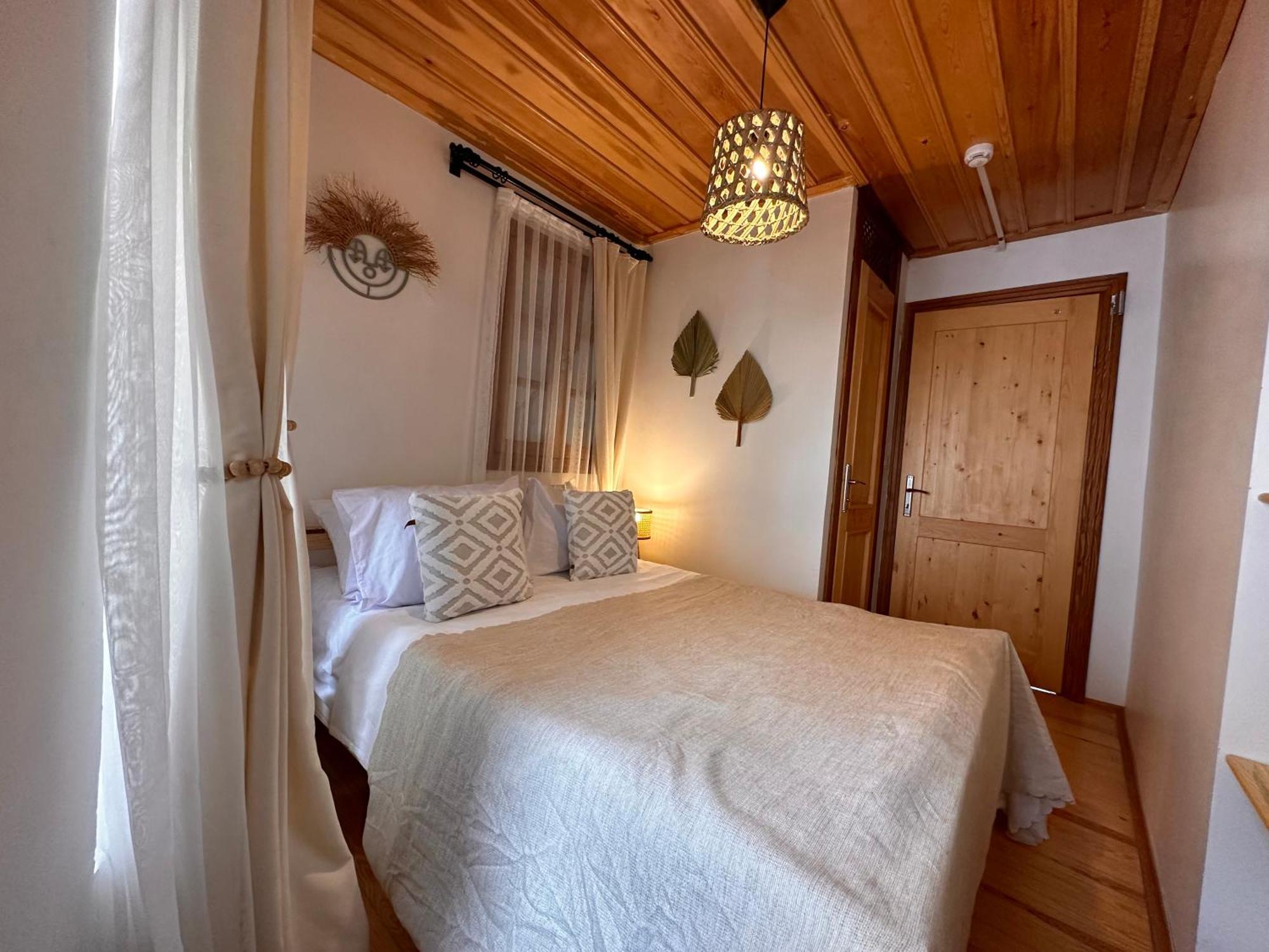 Hanole Guest House Ayvalı Buitenkant foto