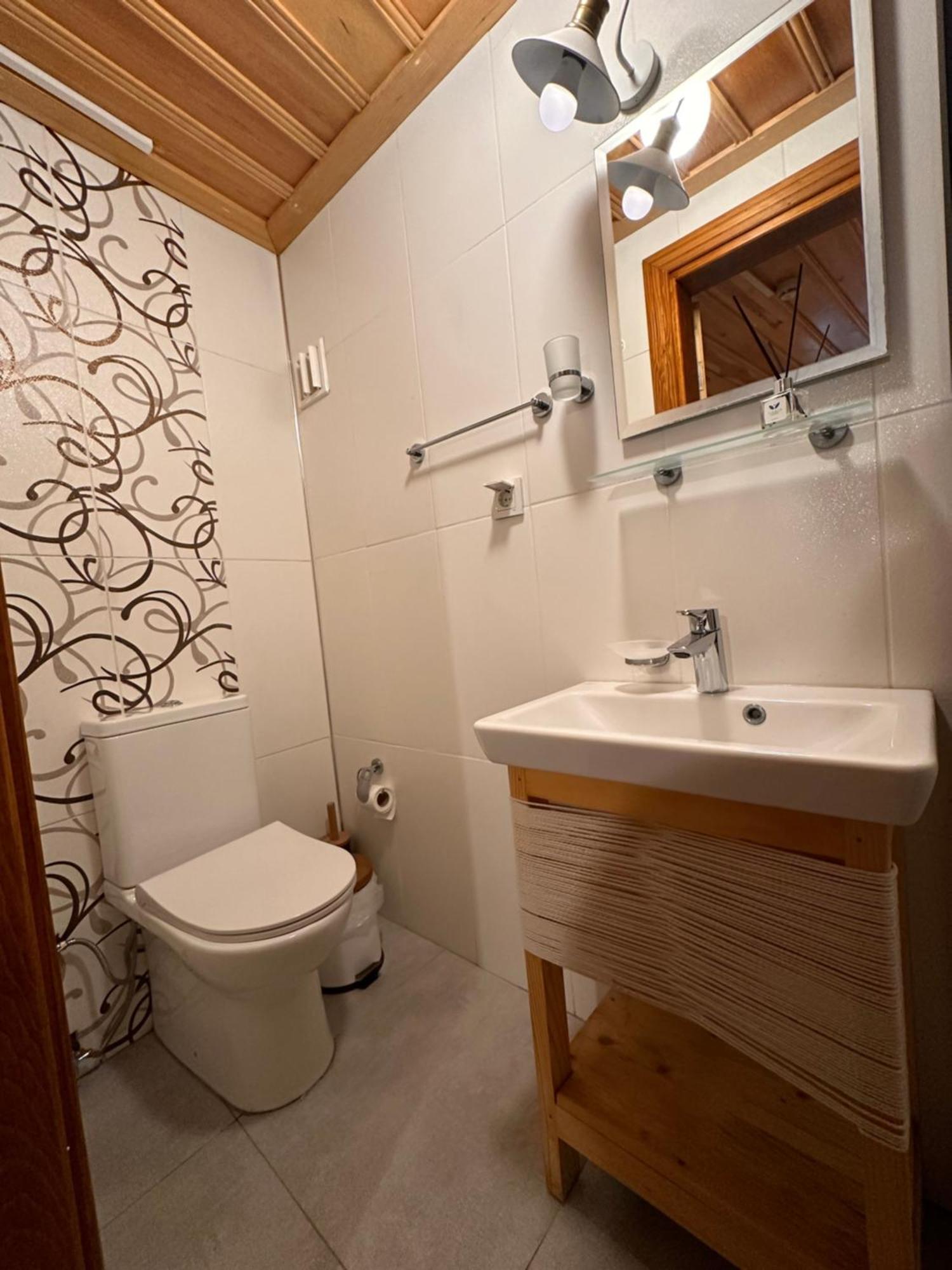 Hanole Guest House Ayvalı Buitenkant foto