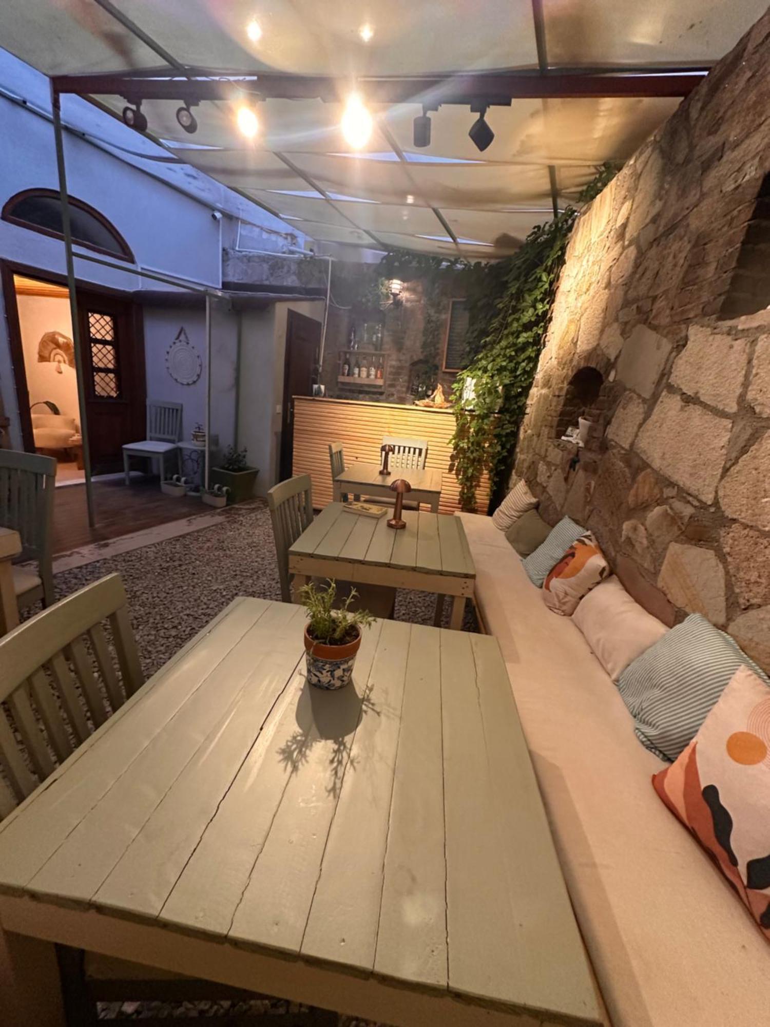 Hanole Guest House Ayvalı Buitenkant foto