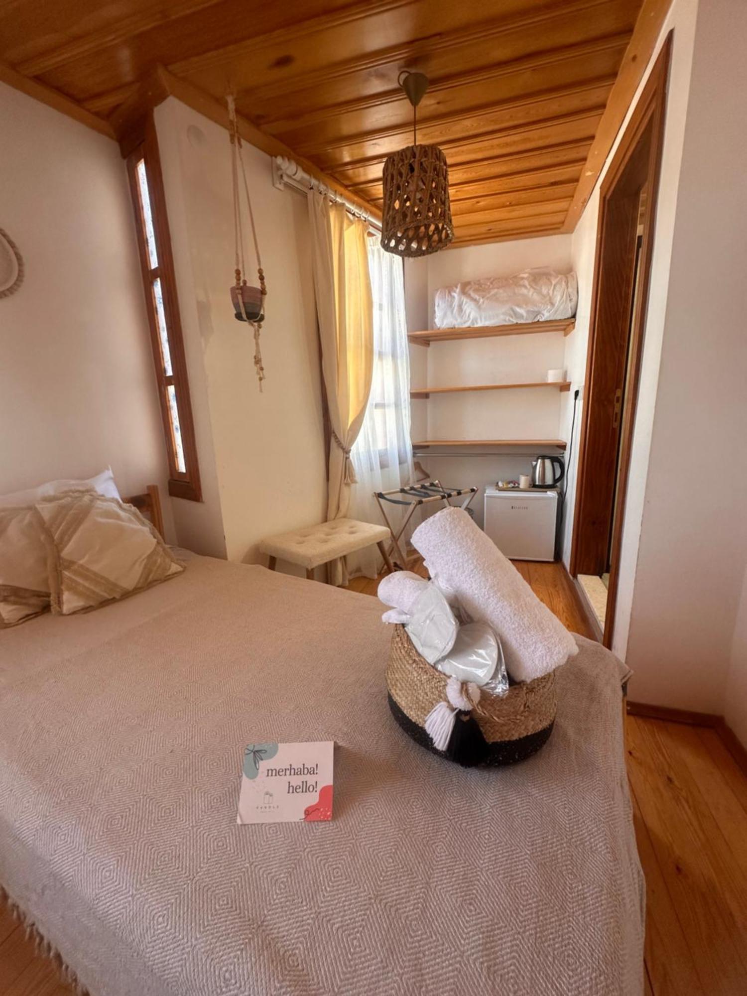 Hanole Guest House Ayvalı Buitenkant foto